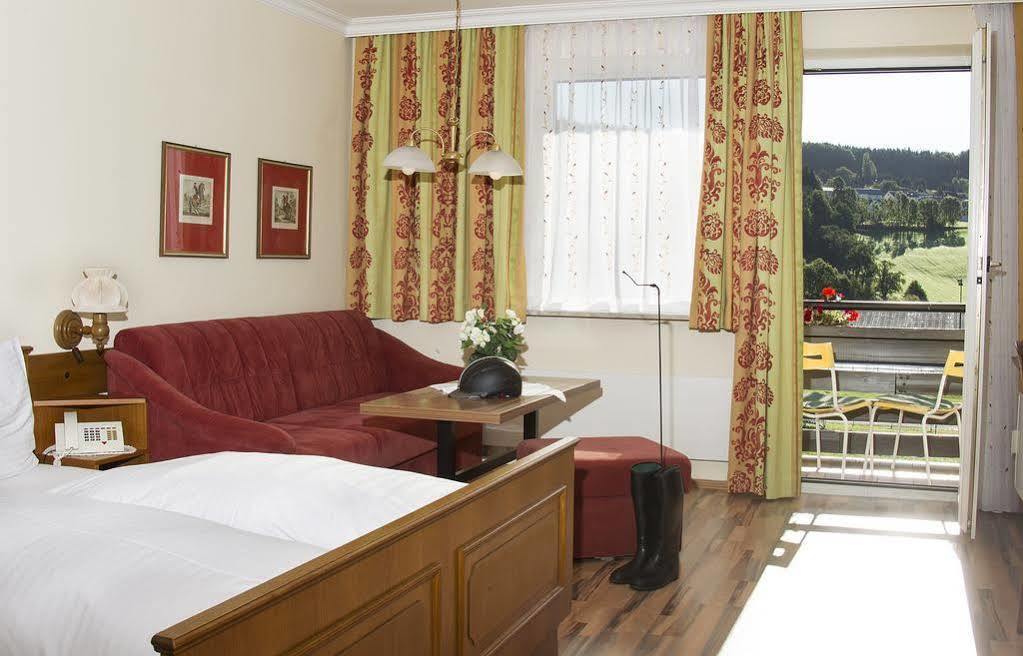 Hotel Reitzentrum Hausruckhof Ampflwang im Hausruckwald Екстер'єр фото